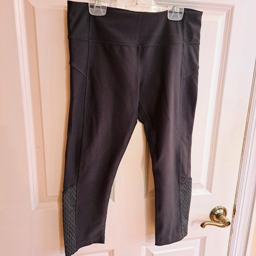 MPG Cropped Athletic Leggings